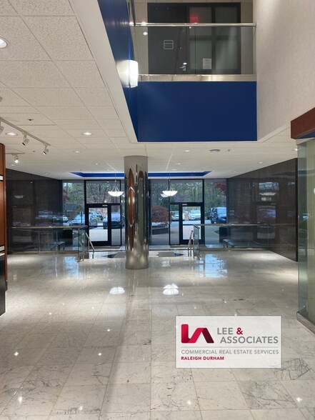 More Photos Of 2840 Plaza Pl, Raleigh Office For Lease
