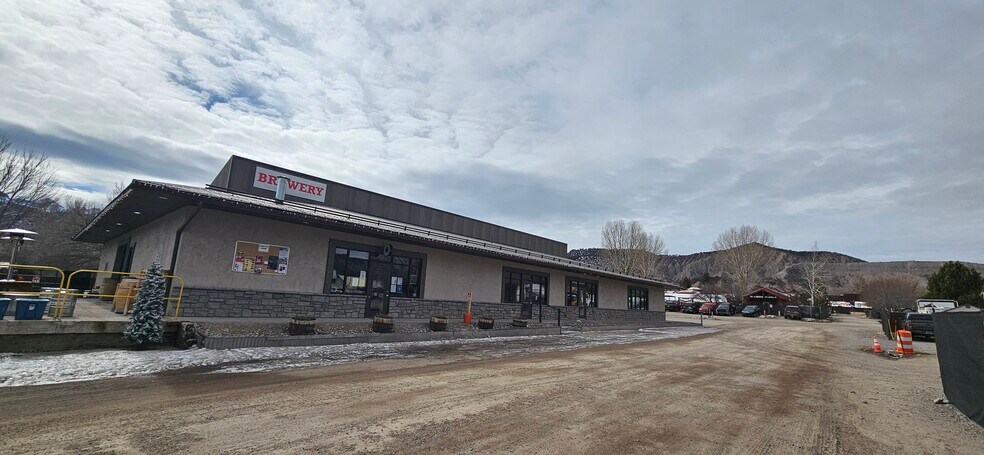 More Photos Of 102 Campbell Ln, Ridgway General Retail For Sale