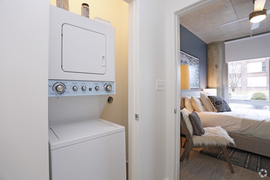 More Photos Of 1401 S State St, Chicago Apartments For Lease