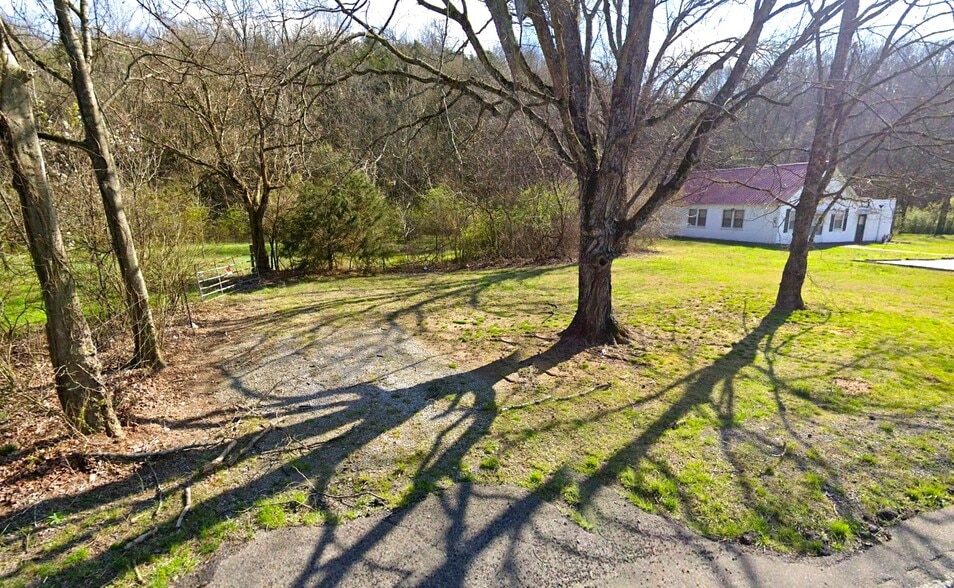 More Photos Of 7632 Old Hickory Boulevard, Whites Creek Land For Sale