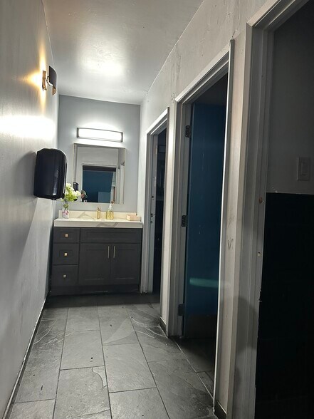 More Photos Of 300 Broadway, Oakland Office Residential For Lease
