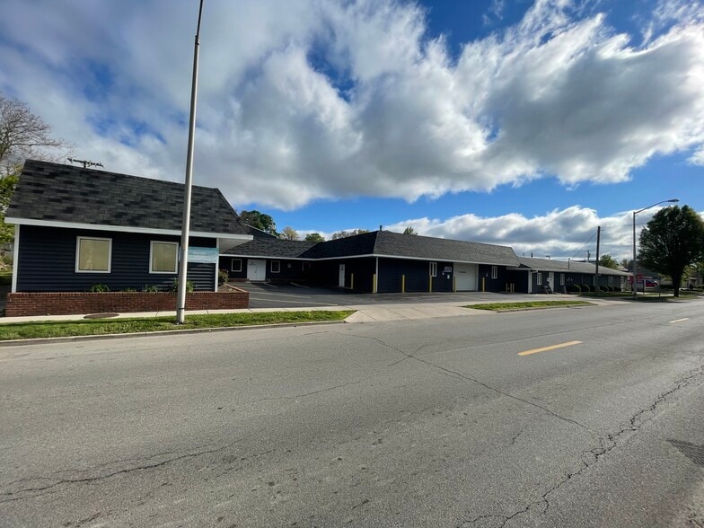 More Photos Of 520 Spring St, Fort Wayne Warehouse For Lease