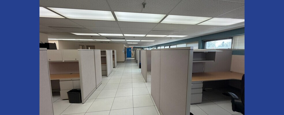 More Photos Of 200 Nordson Dr, Amherst Manufacturing For Sale