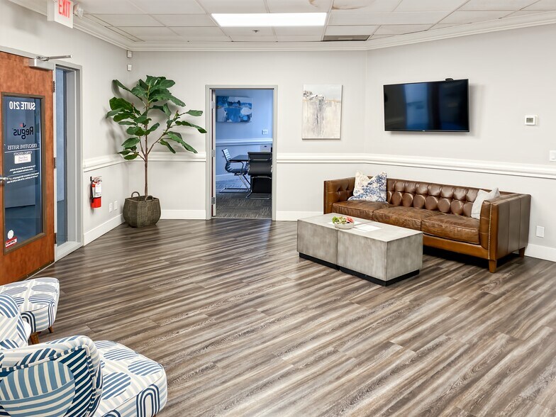 More Photos Of 5701 Sunrise Blvd, Citrus Heights Coworking Space