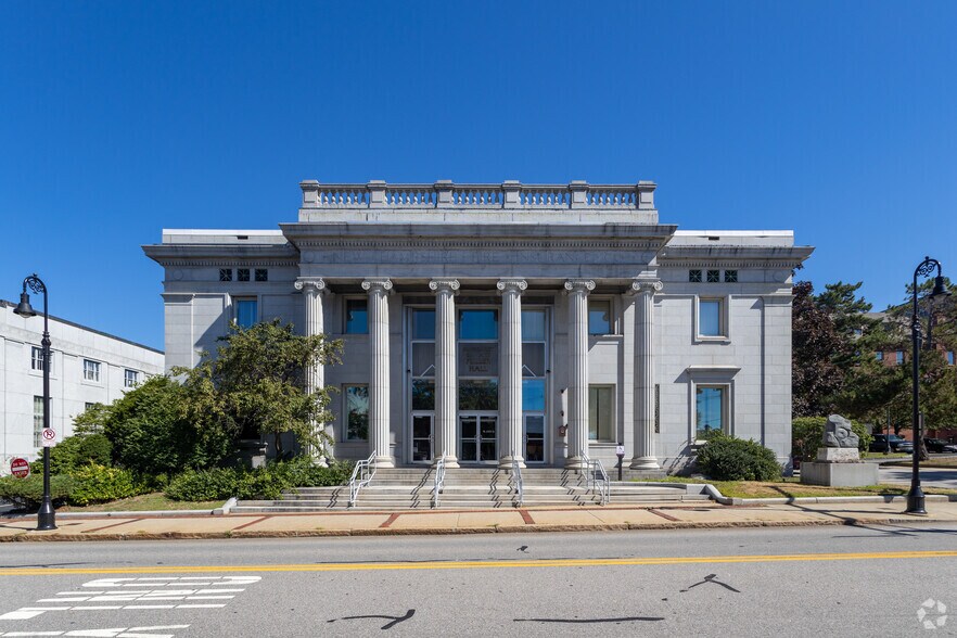 More Photos Of 156 Hanover St, Manchester Office For Sale