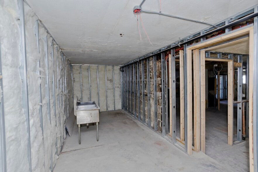 More Photos Of 52 Gladdu Ave, Chicopee General Retail For Sale