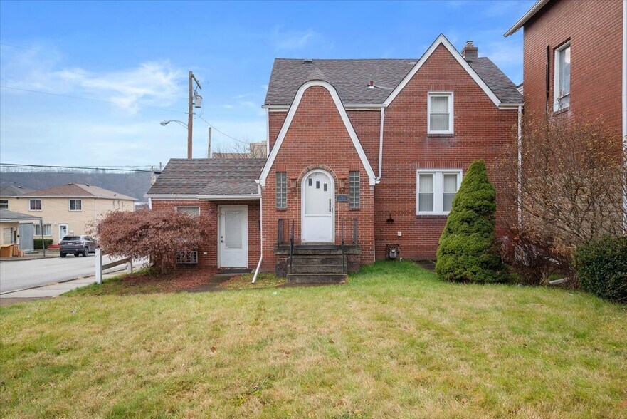 More Photos Of 1701 Kenneth Ave, Arnold Religious Facility For Sale