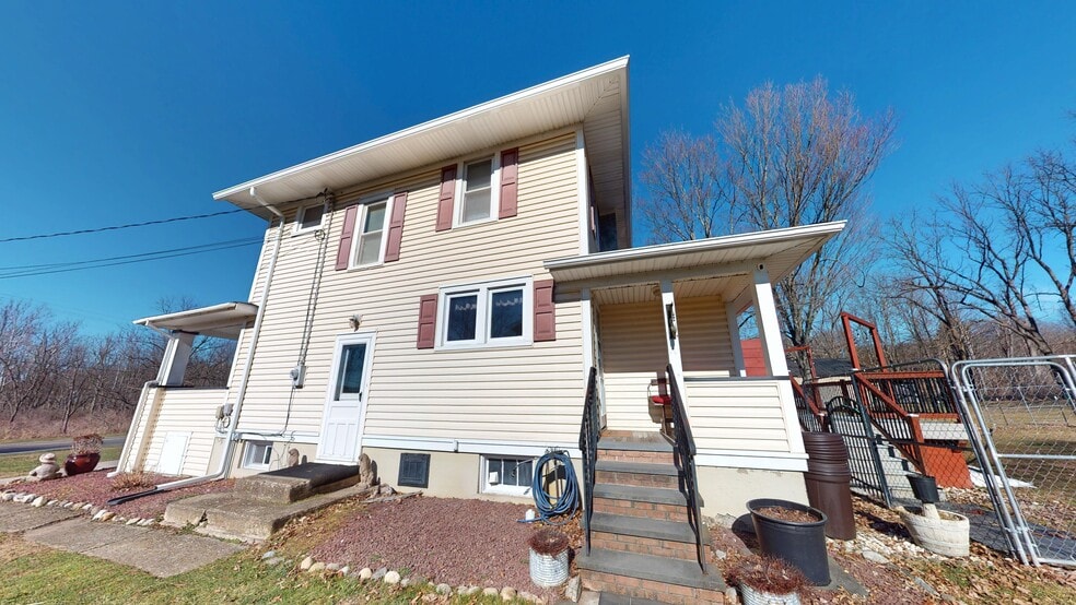 More Photos Of 160 Compton Road, Wantage Office Residential For Sale