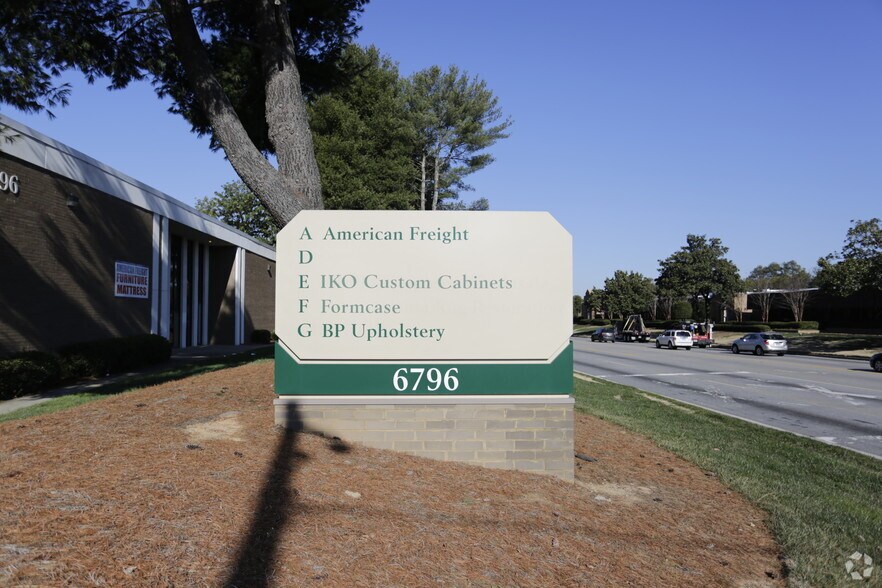 More Photos Of 6796 Jimmy Carter Blvd, Peachtree Corners Warehouse For Lease