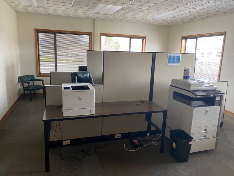 More Photos Of 1463 E McAndrews Rd, Medford Medical For Sale