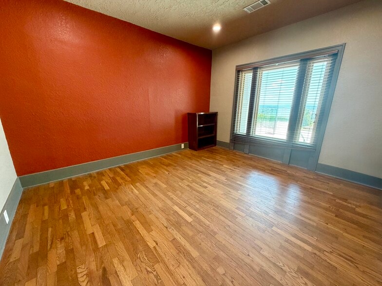 More Photos Of 619 Fayetteville Rd, Van Buren Medical For Lease