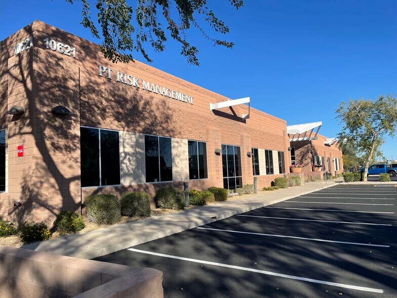 More Photos Of 10621 S 51st St, Phoenix Office Residential For Lease