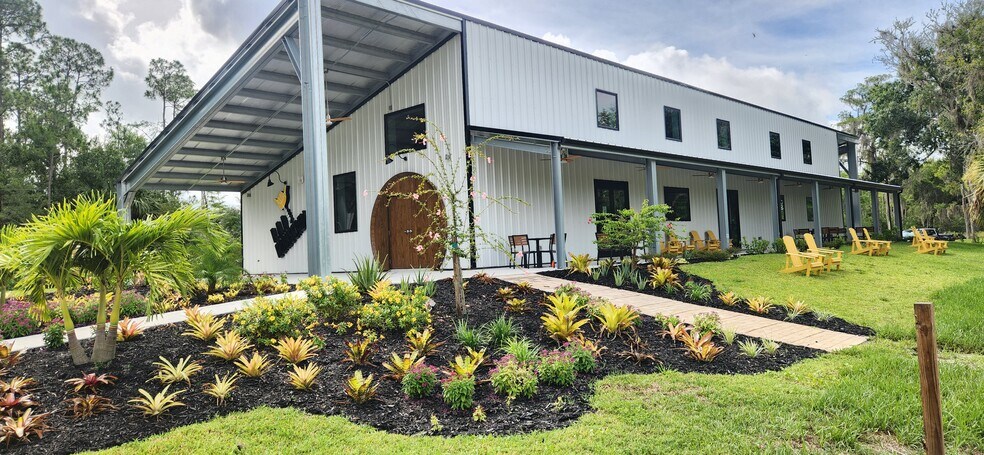 More Photos Of 20948 Corkscrew Rd, Estero Winery Vineyard For Sale