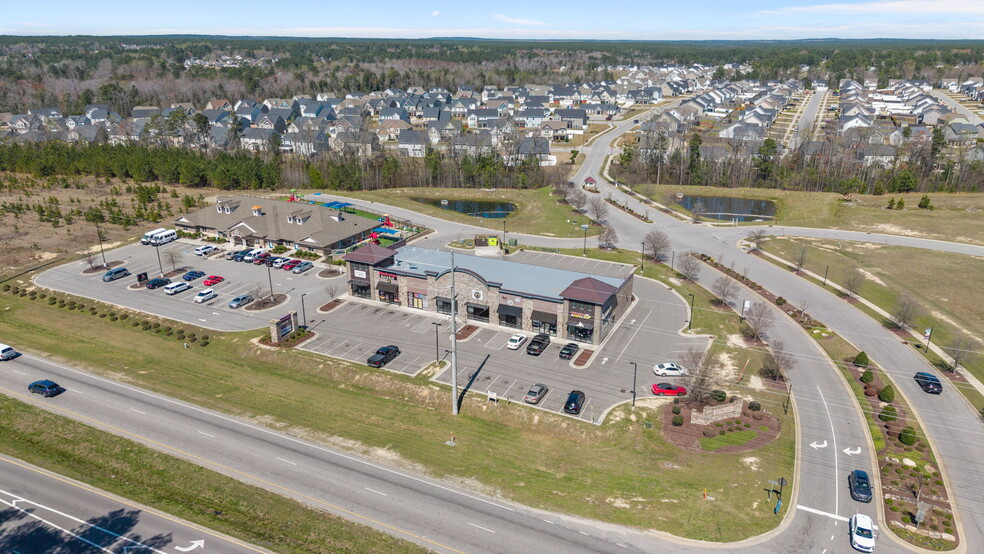 More Photos Of 101-129 Great Ln, Raeford Storefront Retail Office For Lease