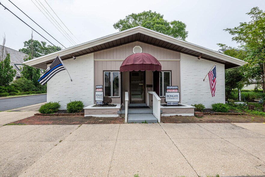 Primary Photo Of 50 Park Ave, Dayton Medical For Sale