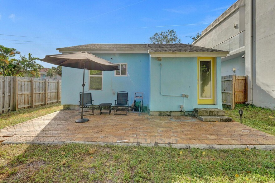 More Photos Of 301 SW 9th St, Fort Lauderdale Apartments For Sale