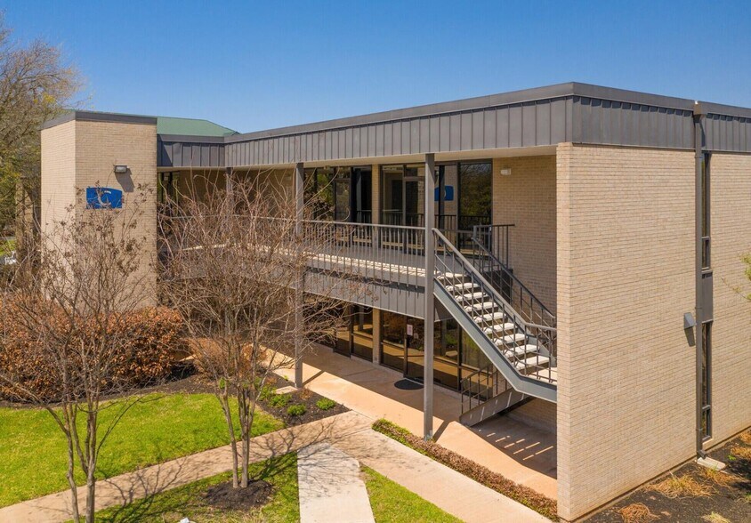 More Photos Of 11623 Angus Rd, Austin Unknown For Lease