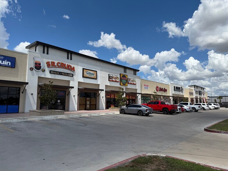 More Photos Of 1300 Trenton Rd, McAllen General Retail For Sale