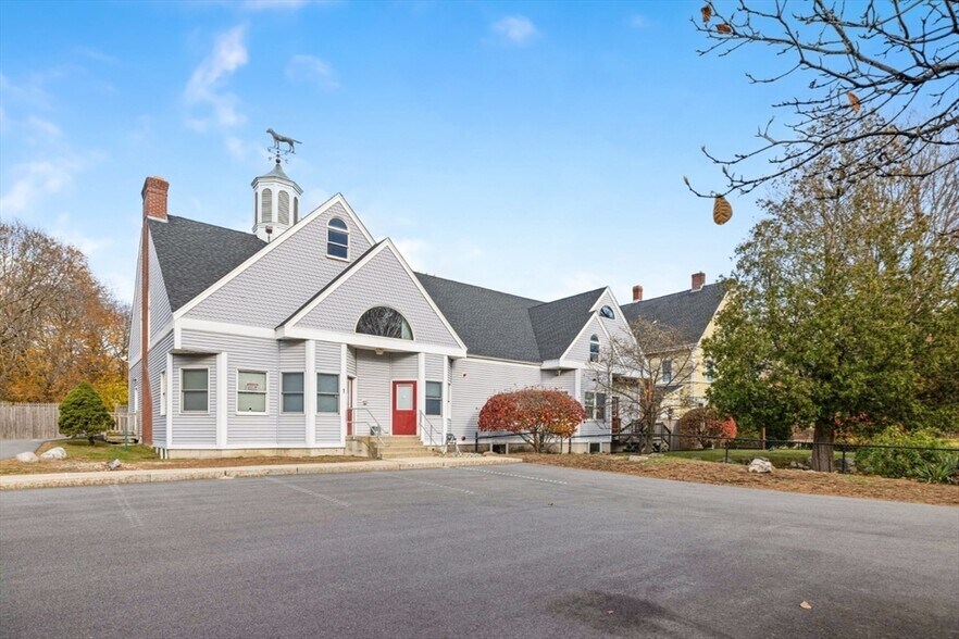 More Photos Of 70 Main St, Lynnfield Daycare Center For Sale