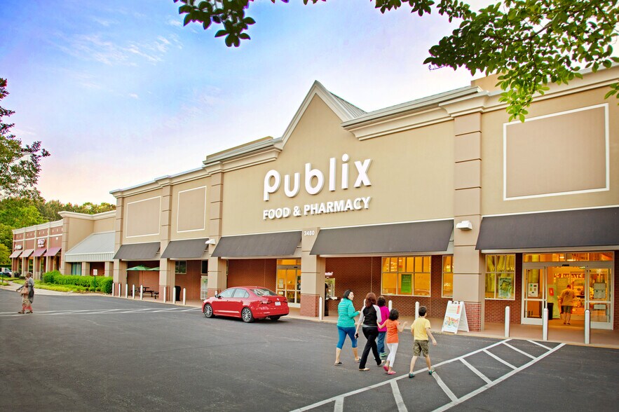 More Photos Of 3450-3490 Kildaire Farm Rd, Cary General Retail For Lease