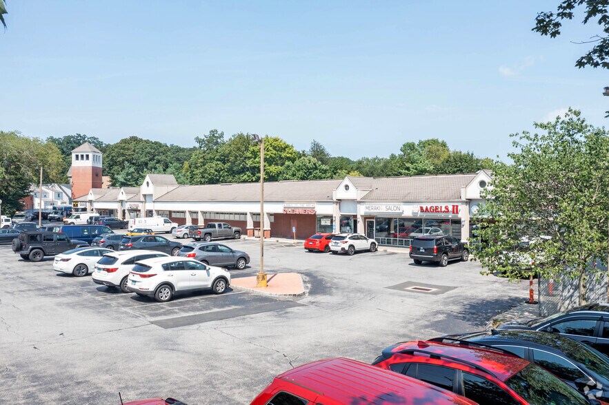 Primary Photo Of 120 New Canaan Ave, Norwalk General Retail For Lease