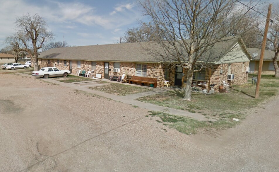 More Photos Of 604 N 3rd St, Haskell Multifamily For Sale