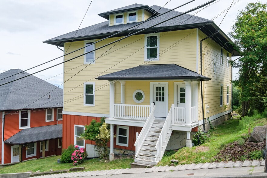 More Photos Of 640 8th St, Astoria Apartments For Sale