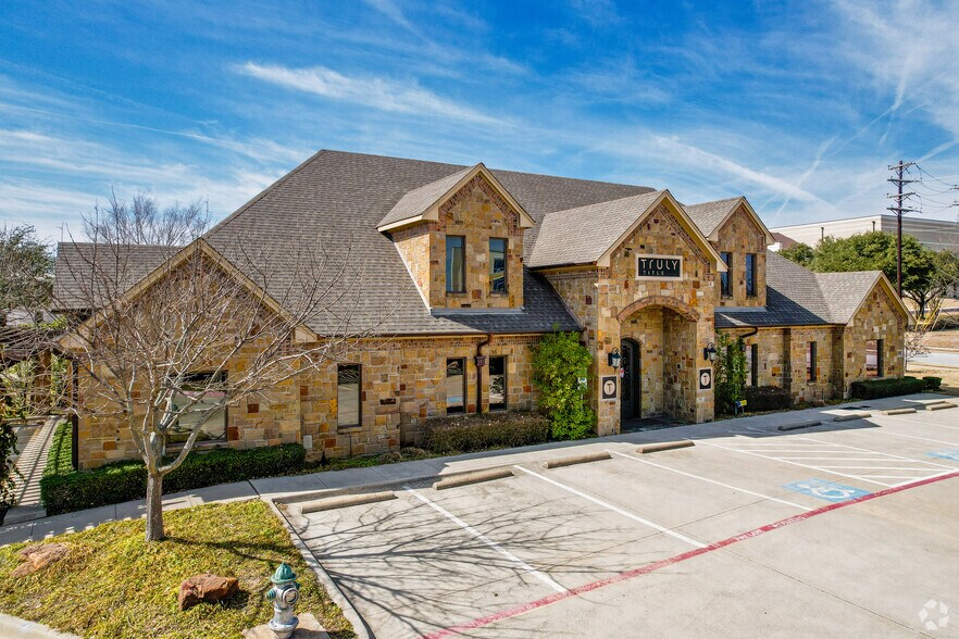 Primary Photo Of 201 Countryside Ct, Southlake Office For Lease