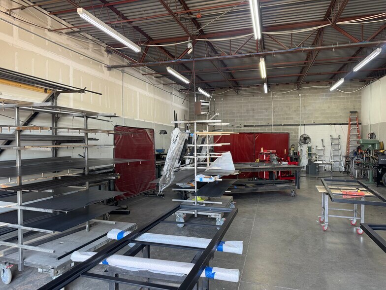 More Photos Of 4884 Commerce Dr, Salt Lake City Warehouse For Lease