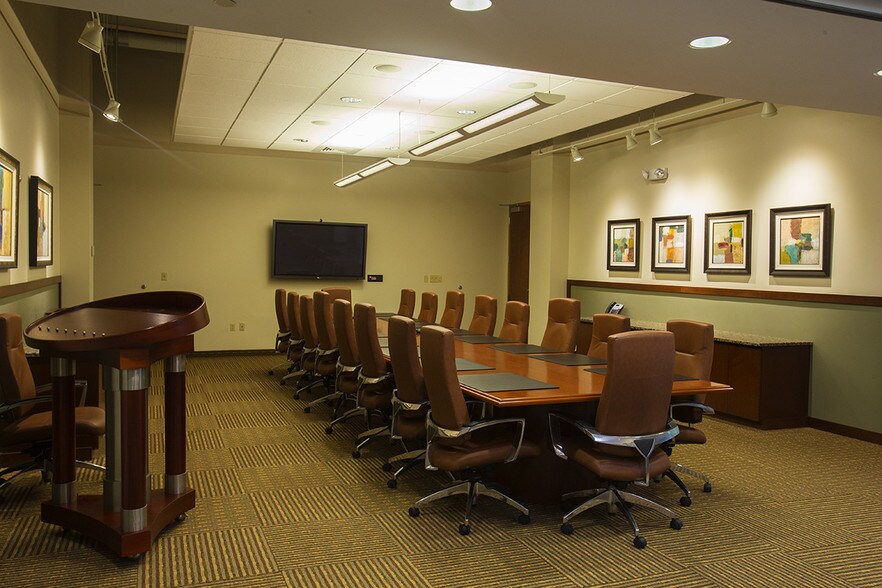 Photo of 1st Floor Ste Cafe/ 313 Iron Horse