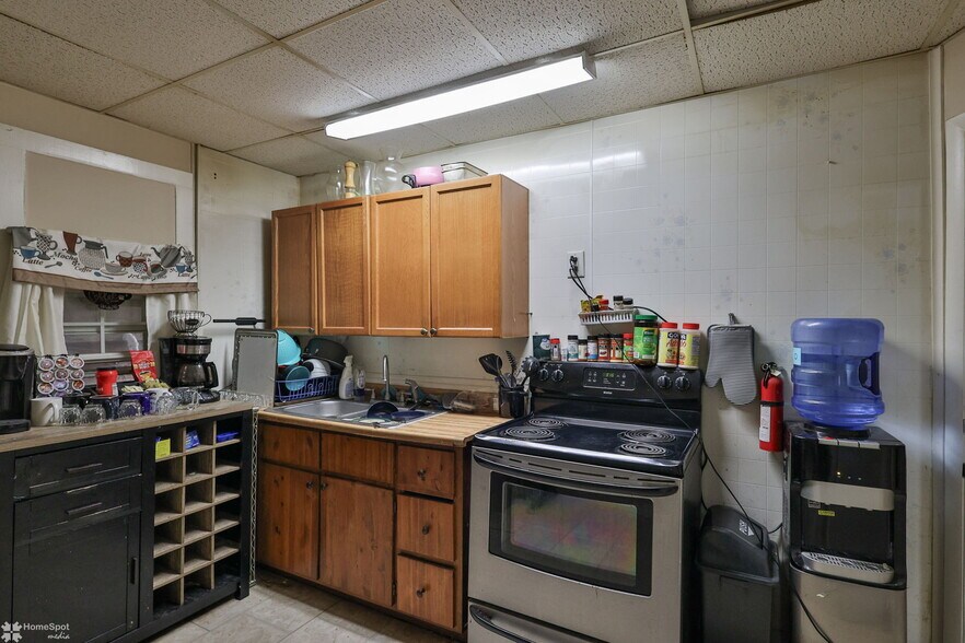 More Photos Of 214-216 W Ridge St, Lansford Apartments For Sale