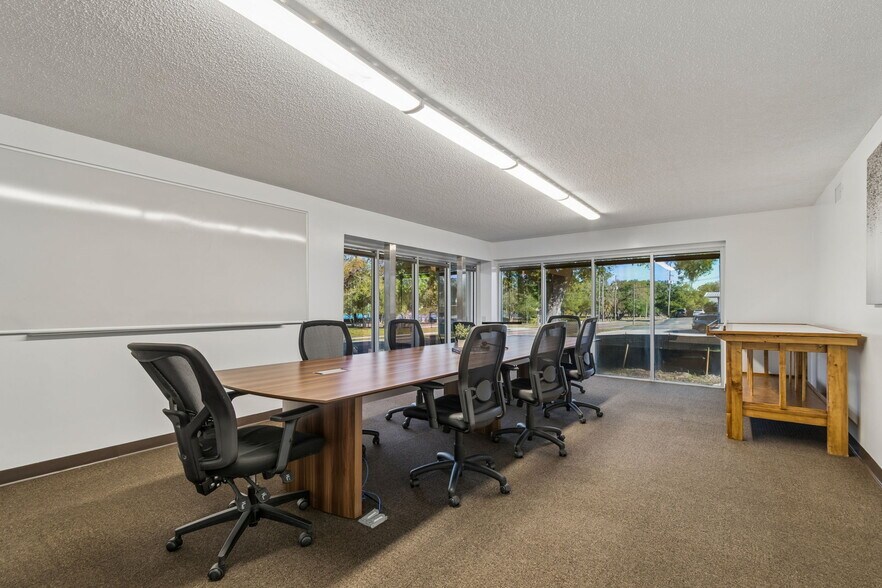 More Photos Of 1453 S Martin Luther King Jr Ave, Clearwater Warehouse For Sale