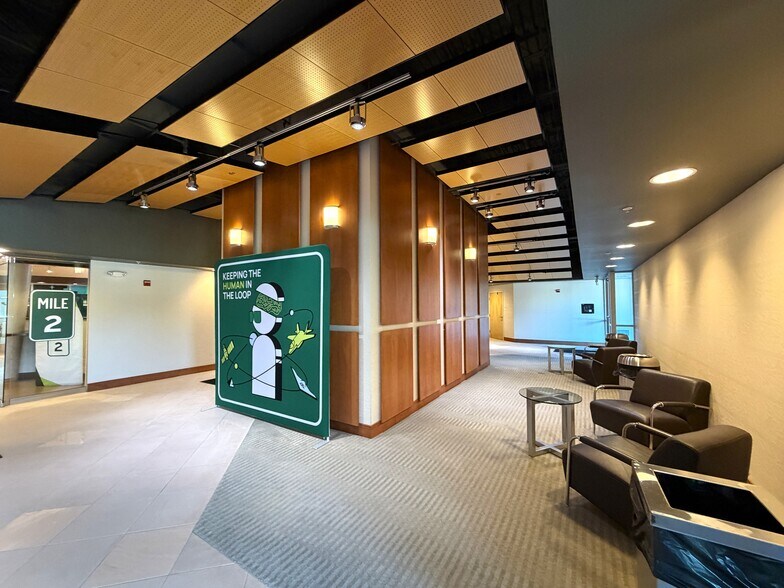 More Photos Of 5000 Springfield St, Dayton Office For Sale