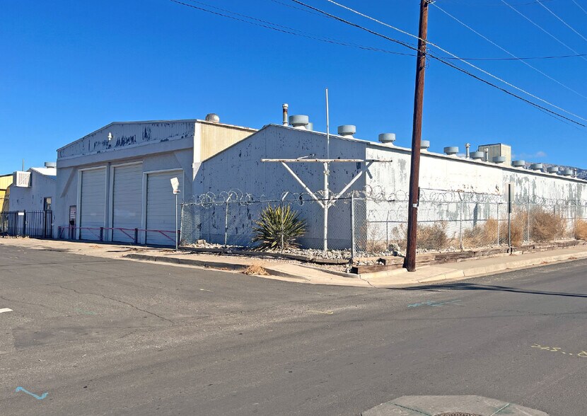 More Photos Of 608 General Chennault St SE, Albuquerque Warehouse For Sale
