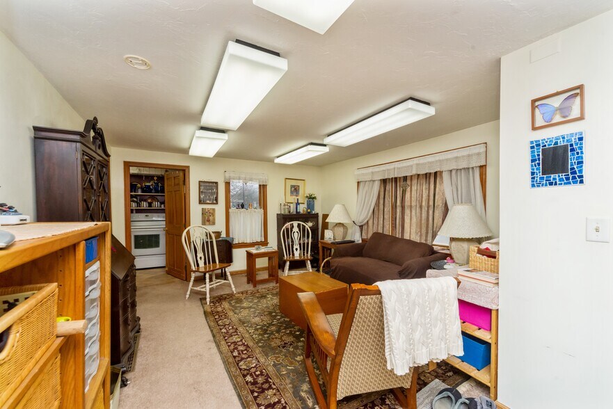 More Photos Of 205 Walnut St, Framingham Office Residential For Sale