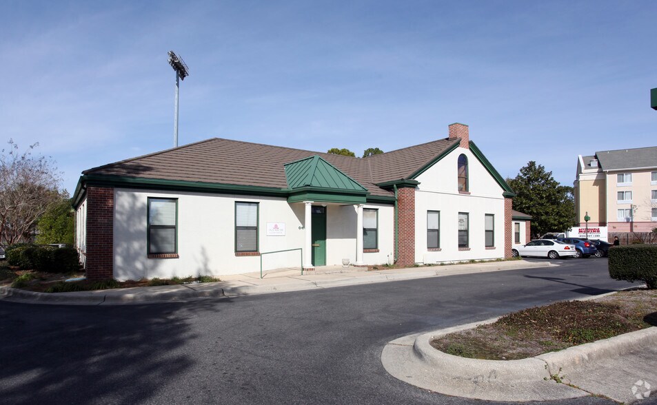 More Photos Of 1270 Eglin Pky, Shalimar Office For Lease