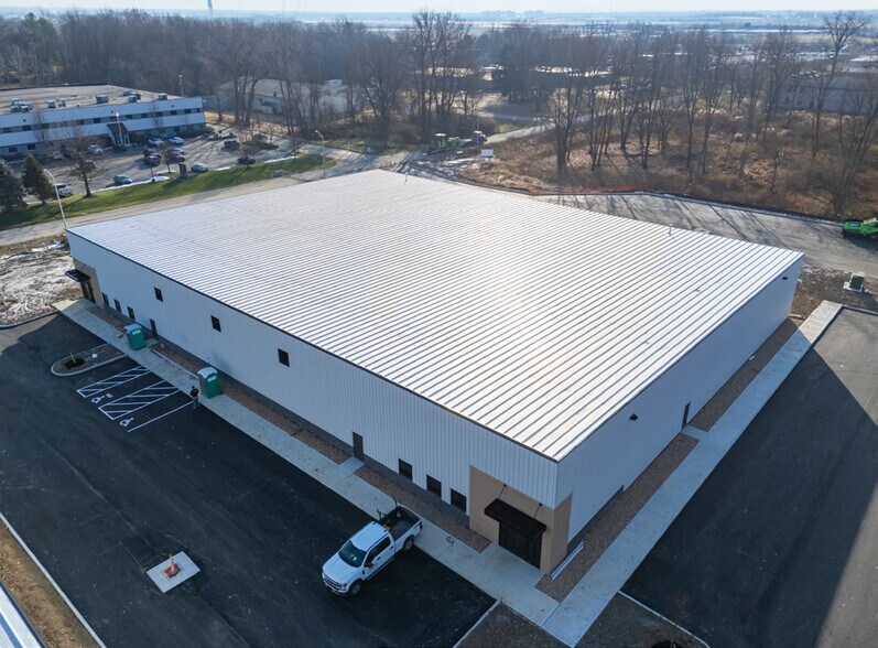 Primary Photo Of 1931 Jetway Blvd, Columbus Industrial For Lease