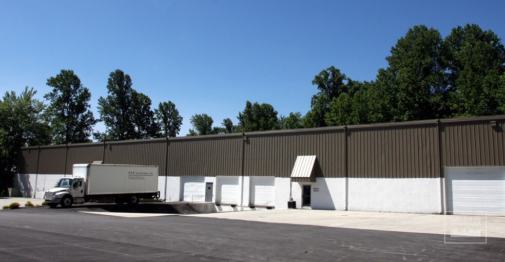 More Photos Of 3103 Phoenixville Pike, Malvern Warehouse For Lease