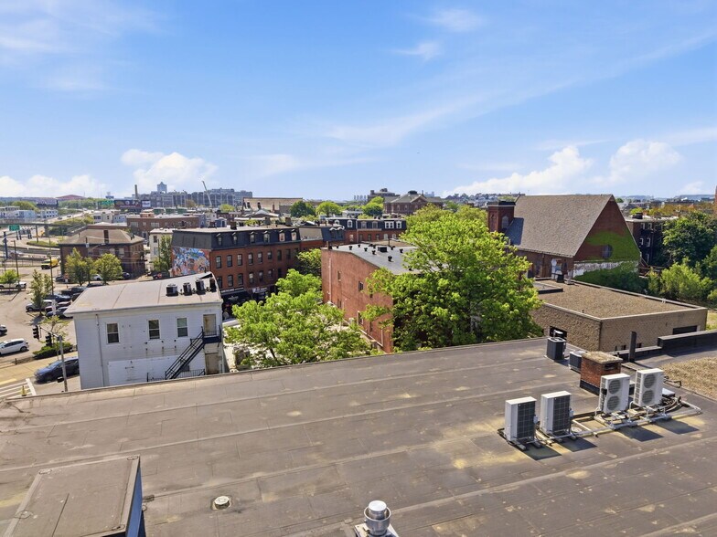More Photos Of 142 Meridian St, Boston Multifamily For Sale