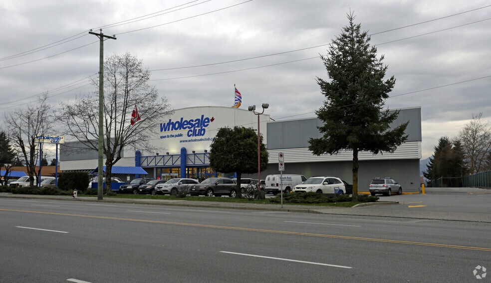 More Photos Of 5335 Kingsway, Burnaby Freestanding For Sale