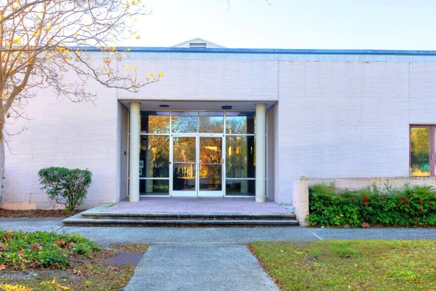 More Photos Of 909 Market St, Wilmington Office For Lease