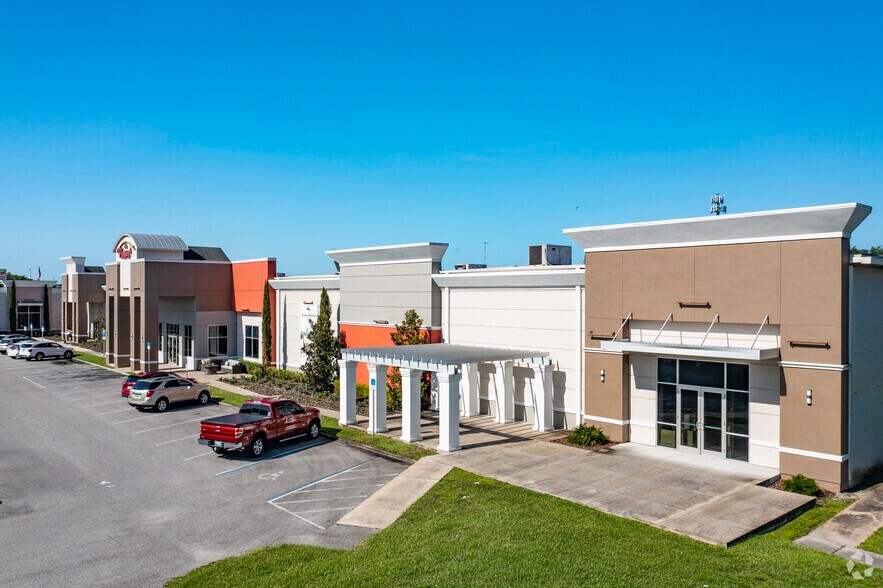 More Photos Of 4715 S Florida Ave, Lakeland Storefront Retail Office For Lease