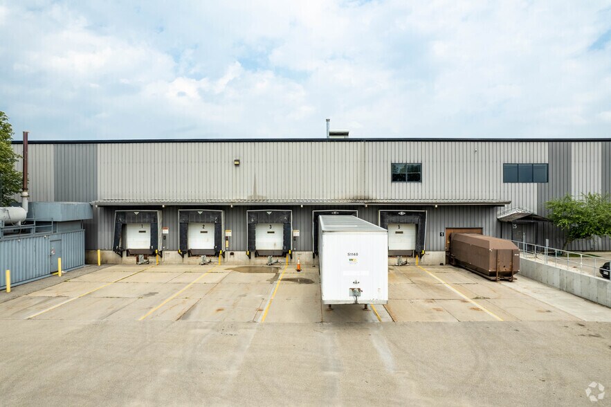 More Photos Of 8400 Fairway Pl, Middleton Light Manufacturing For Lease