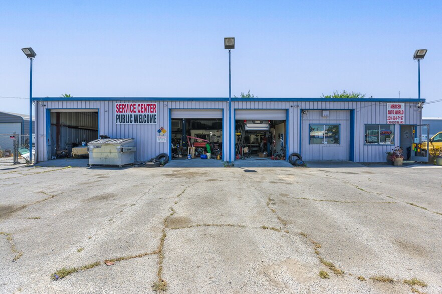 Primary Photo Of 1450 W Main St, Merced Auto Repair For Sale