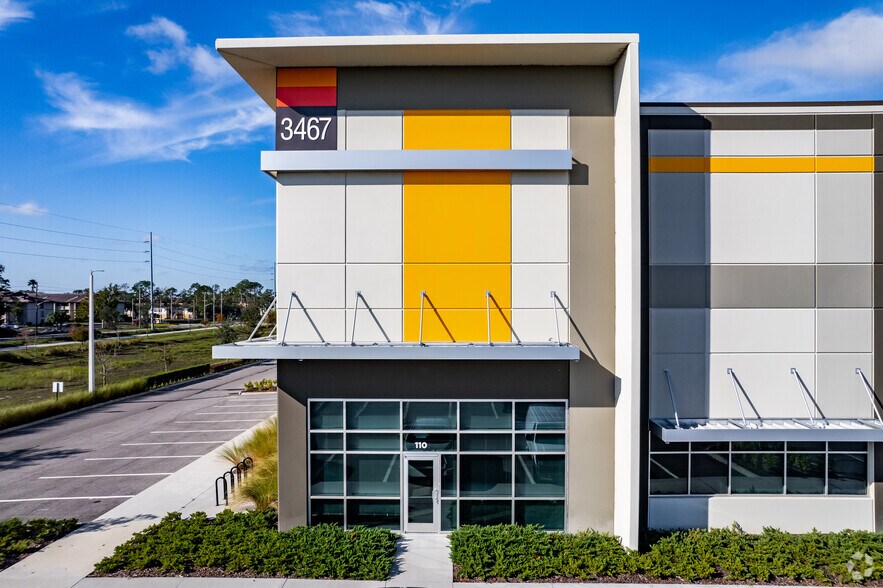 More Photos Of 3467 Wd Judge Dr, Orlando Warehouse For Lease