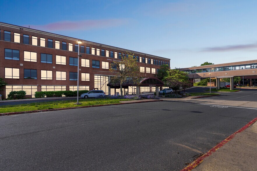 More Photos Of 1160 Varnum St NE, Washington Medical For Lease