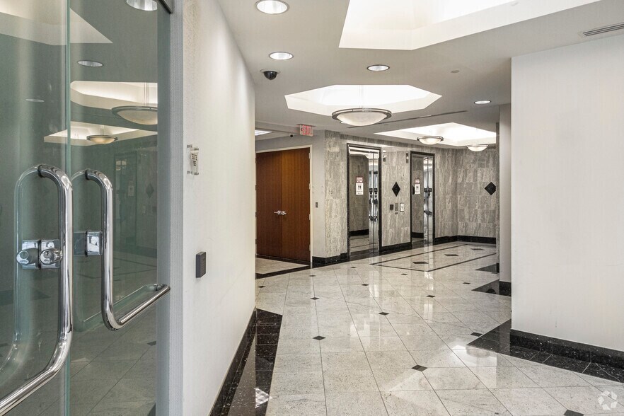 More Photos Of 5290 Shawnee Rd, Alexandria Coworking Space