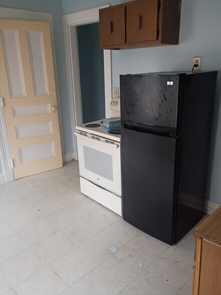 More Photos Of 26 Fayette St, Binghamton Apartments For Sale