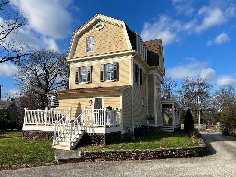 Primary Photo Of 3134 Butler Pike, Plymouth Meeting Office Residential For Lease