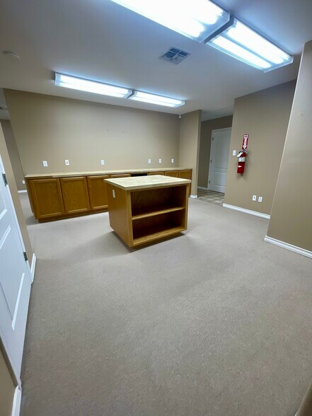 More Photos Of 14937 S Padre Island Dr, Corpus Christi Office For Lease